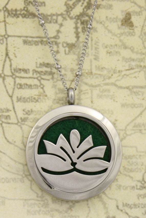 Lotus Bloom Diffuser Pendant
